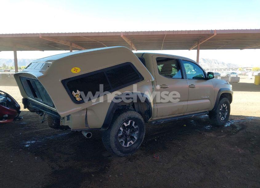 Photo 4 of 2020 Toyota Tacoma TRD OFF-ROAD (VIN 3TMCZ5AN9LM321515)