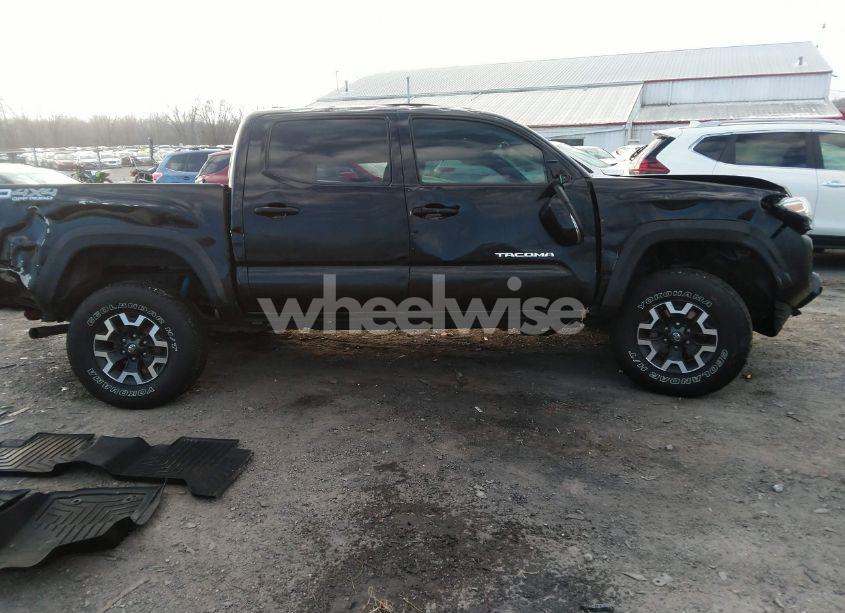 Photo 14 of 2020 Toyota Tacoma TRD OFF-ROAD (VIN 3TMCZ5AN9LM325094)