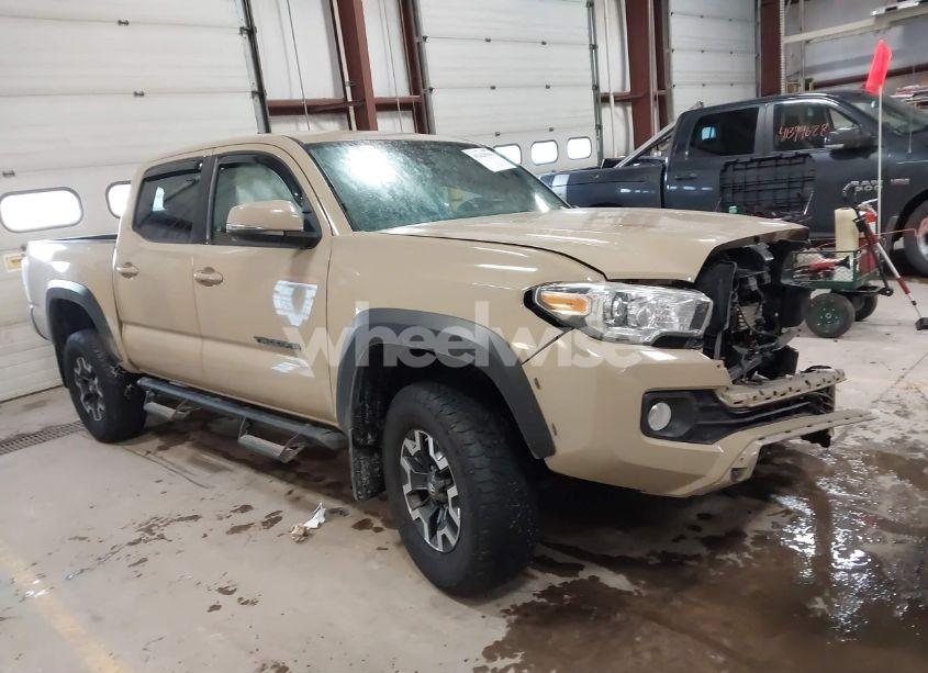 2020 Toyota Tacoma TRD OFF-ROAD (VIN 3TMCZ5AN9LM343532) main photo