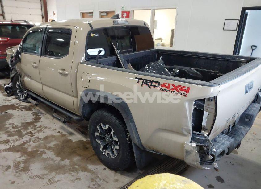 Photo 3 of 2020 Toyota Tacoma TRD OFF-ROAD (VIN 3TMCZ5AN9LM343532)