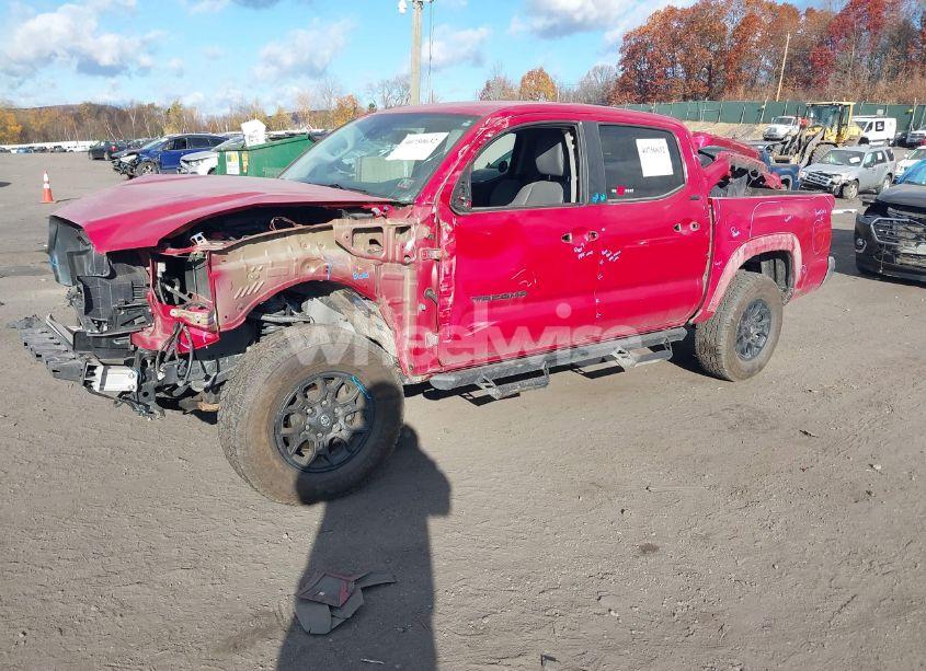 Photo 2 of 2021 Toyota Tacoma SR5 V6 (VIN 3TMCZ5AN9MM439601)