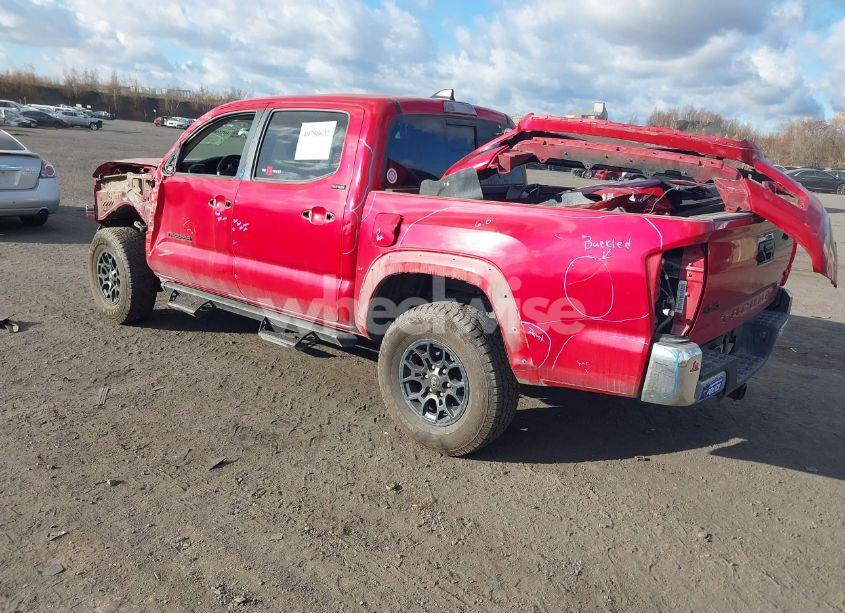 Photo 3 of 2021 Toyota Tacoma SR5 V6 (VIN 3TMCZ5AN9MM439601)