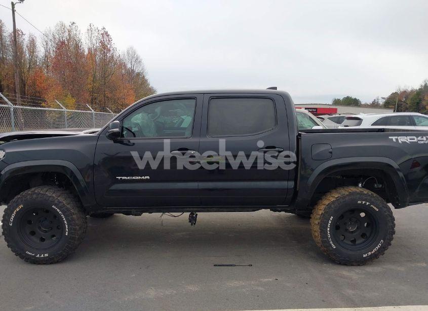 Photo 14 of 2022 Toyota Tacoma SR5 V6 (VIN 3TMCZ5AN9NM455492)