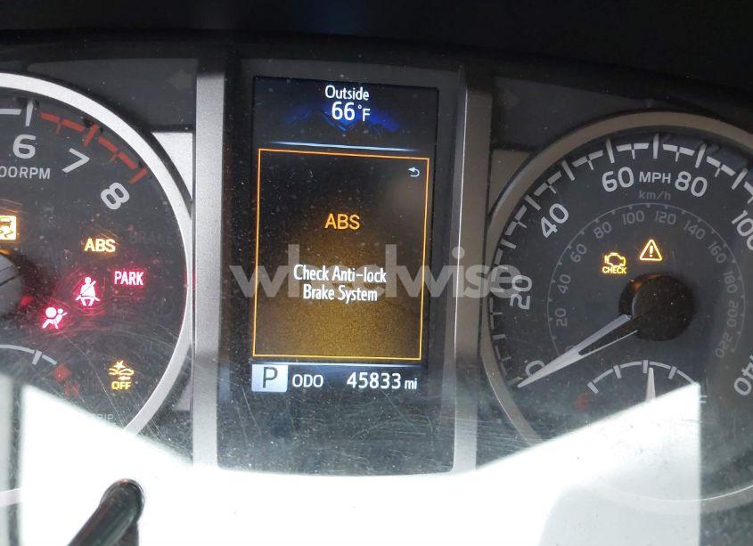 Photo 15 of 2022 Toyota Tacoma SR5 V6 (VIN 3TMCZ5AN9NM455492)