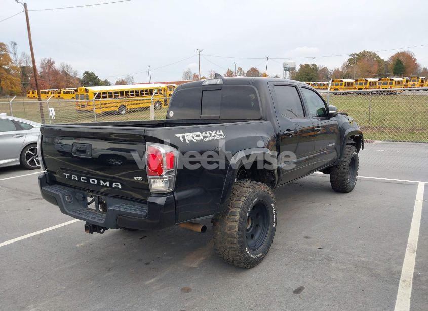 Photo 4 of 2022 Toyota Tacoma SR5 V6 (VIN 3TMCZ5AN9NM455492)