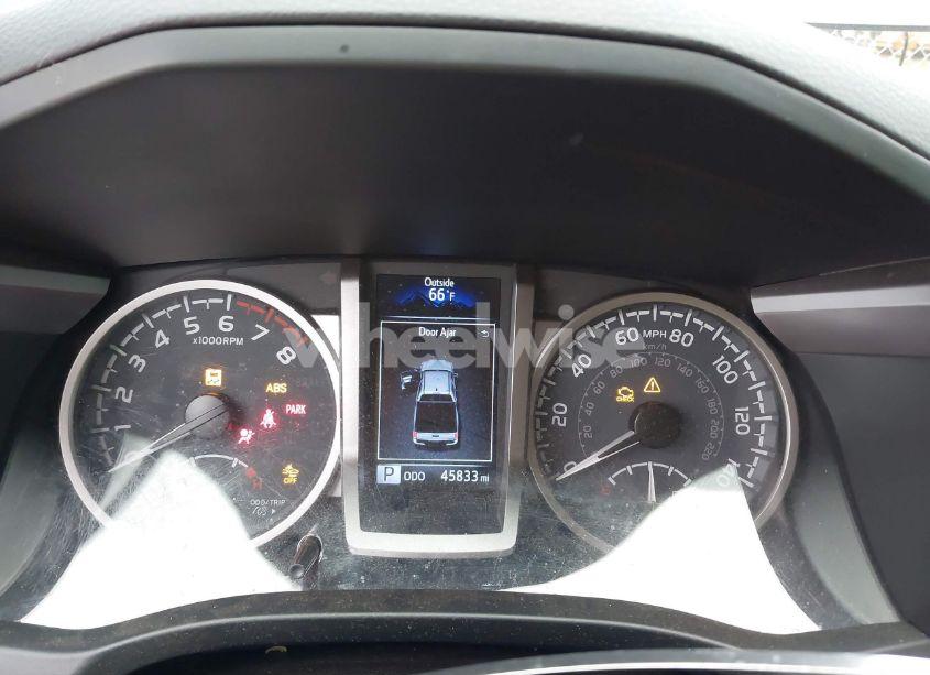 Photo 7 of 2022 Toyota Tacoma SR5 V6 (VIN 3TMCZ5AN9NM455492)