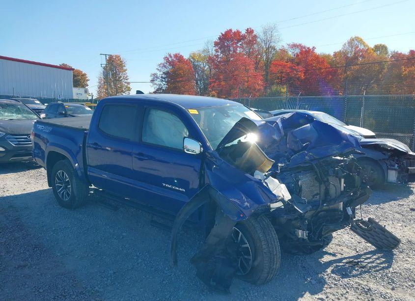 2023 Toyota Tacoma TRD SPORT (VIN 3TMCZ5AN9PM541324) main photo