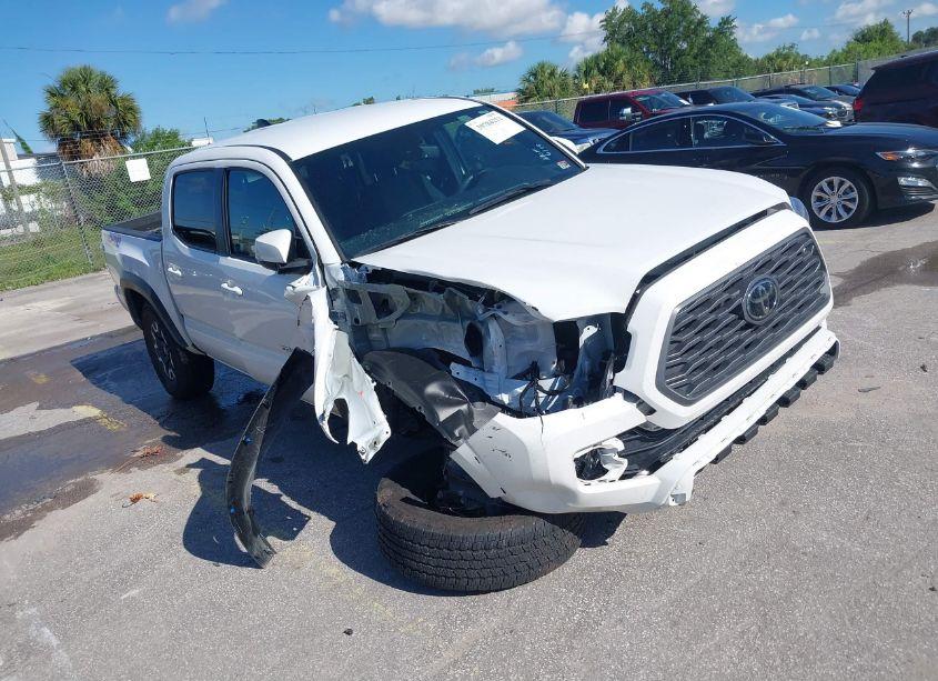 2023 Toyota Tacoma TRD OFF ROAD (VIN 3TMCZ5AN9PM585288) main photo