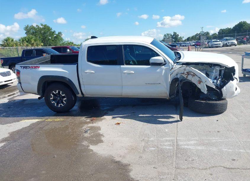 Photo 13 of 2023 Toyota Tacoma TRD OFF ROAD (VIN 3TMCZ5AN9PM585288)