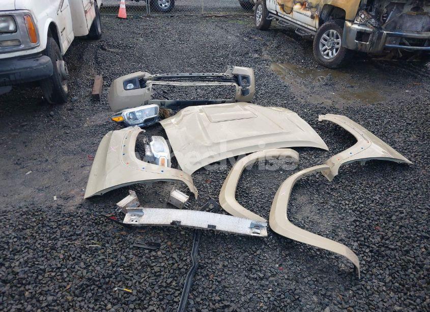 Photo 12 of 2017 Toyota Tacoma TRD SPORT (VIN 3TMCZ5ANXHM052920)