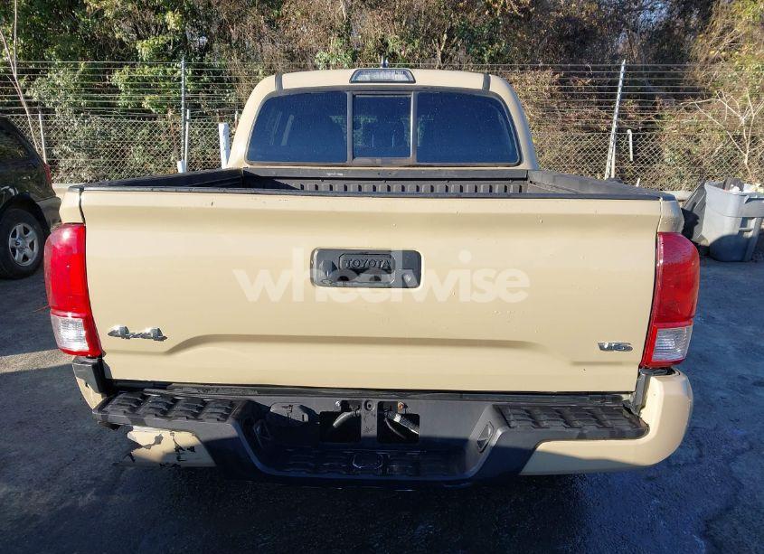 Photo 16 of 2017 Toyota Tacoma SR5 V6 (VIN 3TMCZ5ANXHM088347)