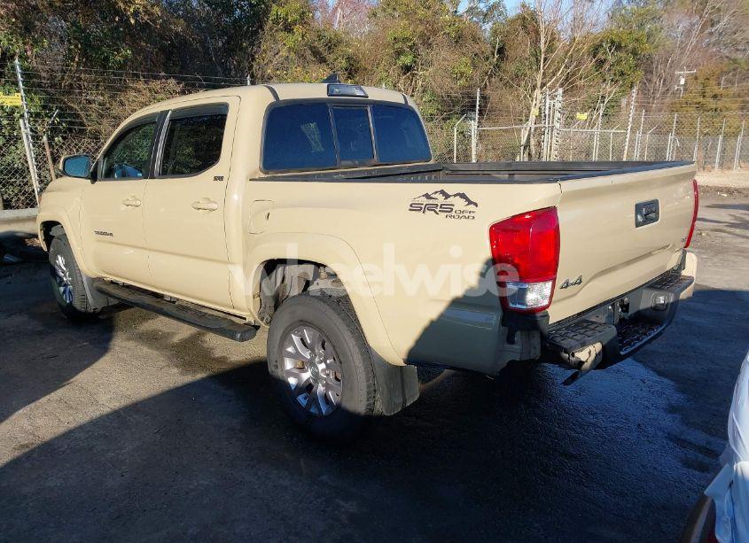 Photo 3 of 2017 Toyota Tacoma SR5 V6 (VIN 3TMCZ5ANXHM088347)