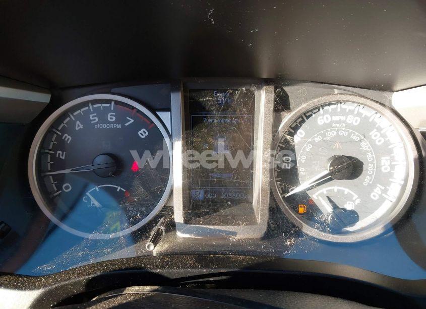 Photo 7 of 2017 Toyota Tacoma SR5 V6 (VIN 3TMCZ5ANXHM088347)