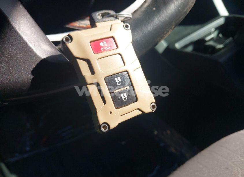 Photo 11 of 2017 Toyota Tacoma TRD OFF ROAD (VIN 3TMCZ5ANXHM094309)