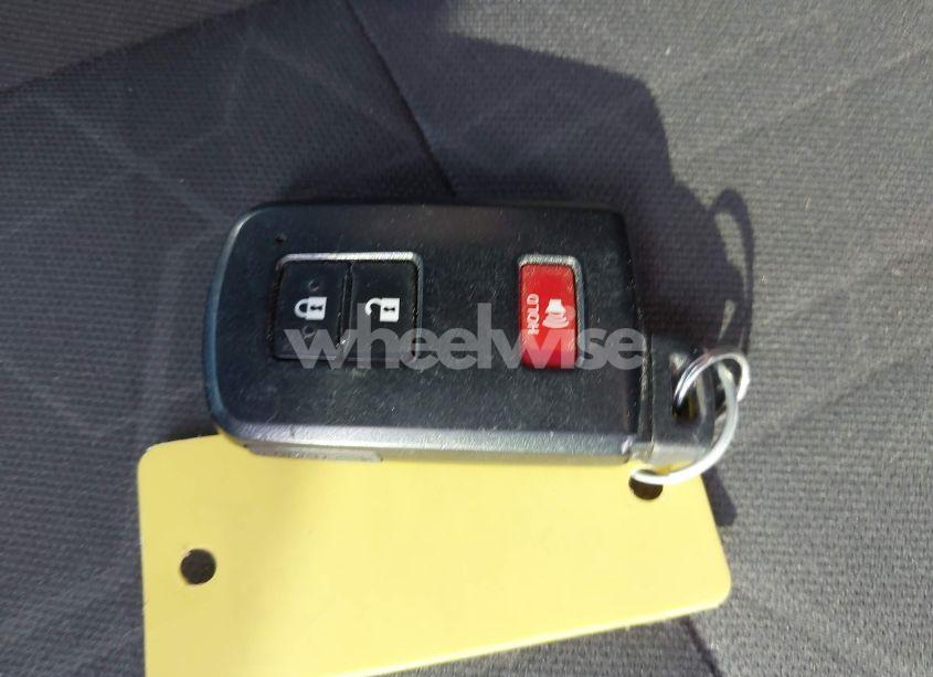 Photo 11 of 2018 Toyota Tacoma TRD SPORT (VIN 3TMCZ5ANXJM147564)