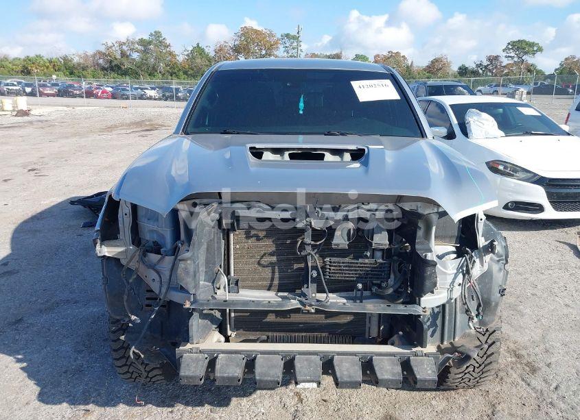 Photo 12 of 2018 Toyota Tacoma TRD SPORT (VIN 3TMCZ5ANXJM147564)