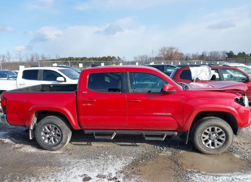 Photo 13 of 2019 Toyota Tacoma SR5 V6 (VIN 3TMCZ5ANXKM203374)
