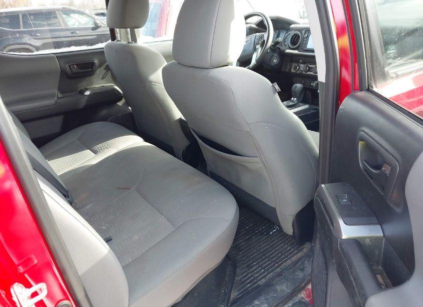 Photo 8 of 2019 Toyota Tacoma SR5 V6 (VIN 3TMCZ5ANXKM203374)