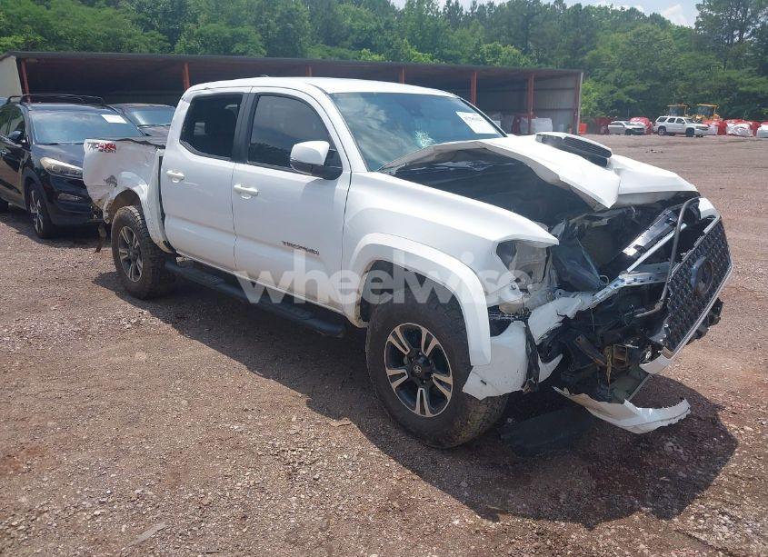 2019 Toyota Tacoma TRD SPORT (VIN 3TMCZ5ANXKM272694) main photo