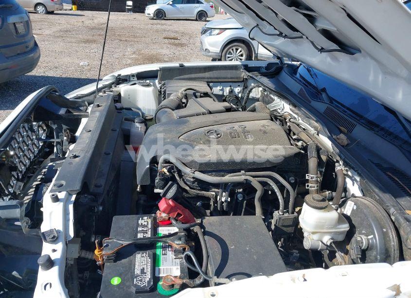 Photo 19 of 2019 Toyota Tacoma TRD SPORT (VIN 3TMCZ5ANXKM286403)