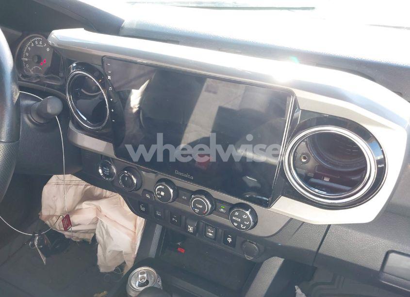 Photo 20 of 2019 Toyota Tacoma TRD SPORT (VIN 3TMCZ5ANXKM286403)