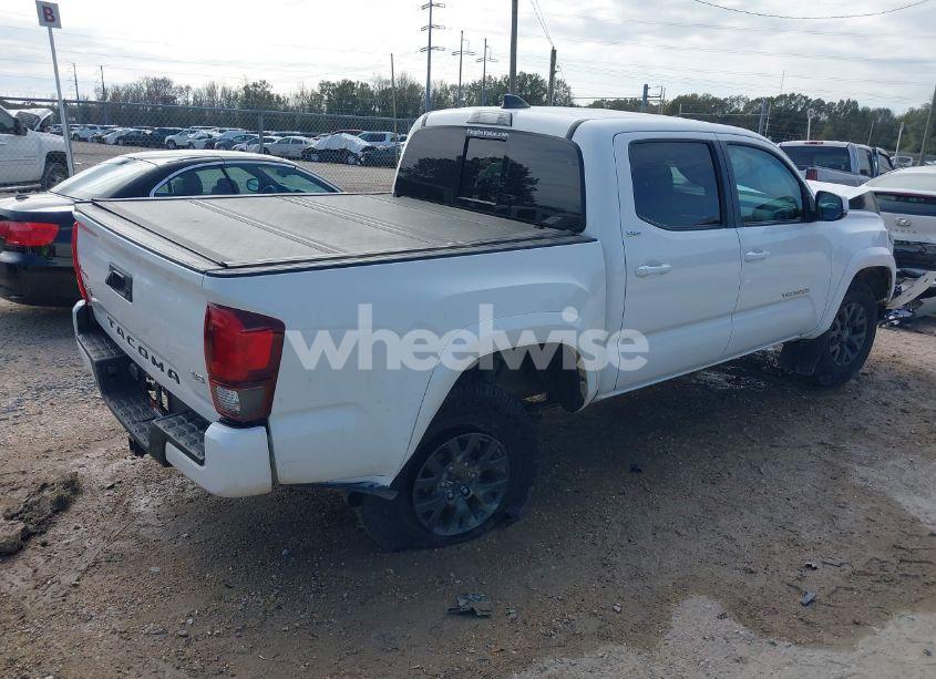 Photo 4 of 2020 Toyota Tacoma SR5 V6 (VIN 3TMCZ5ANXLM296320)