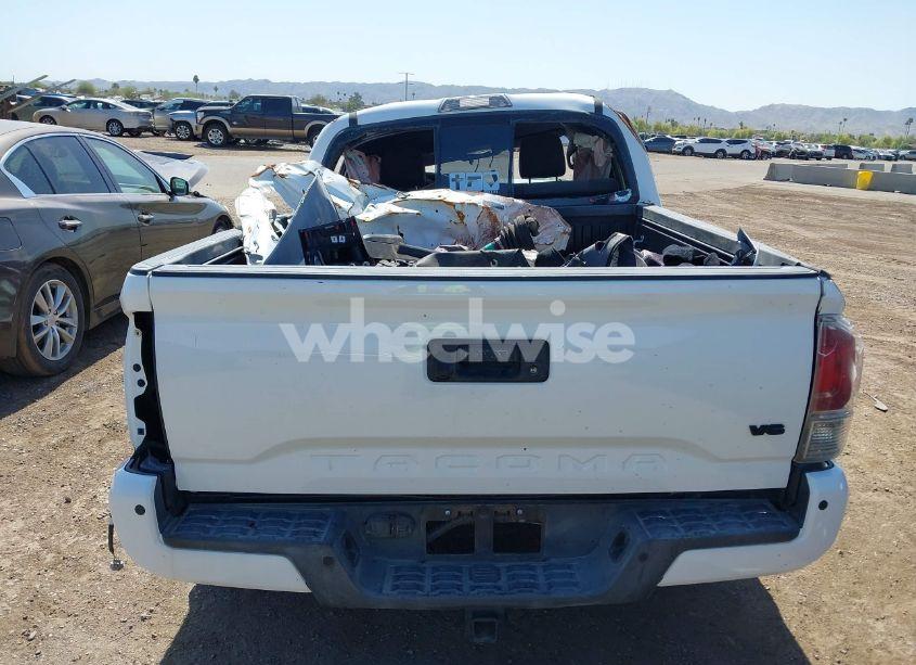 Photo 15 of 2020 Toyota Tacoma TRD OFF-ROAD (VIN 3TMCZ5ANXLM297886)