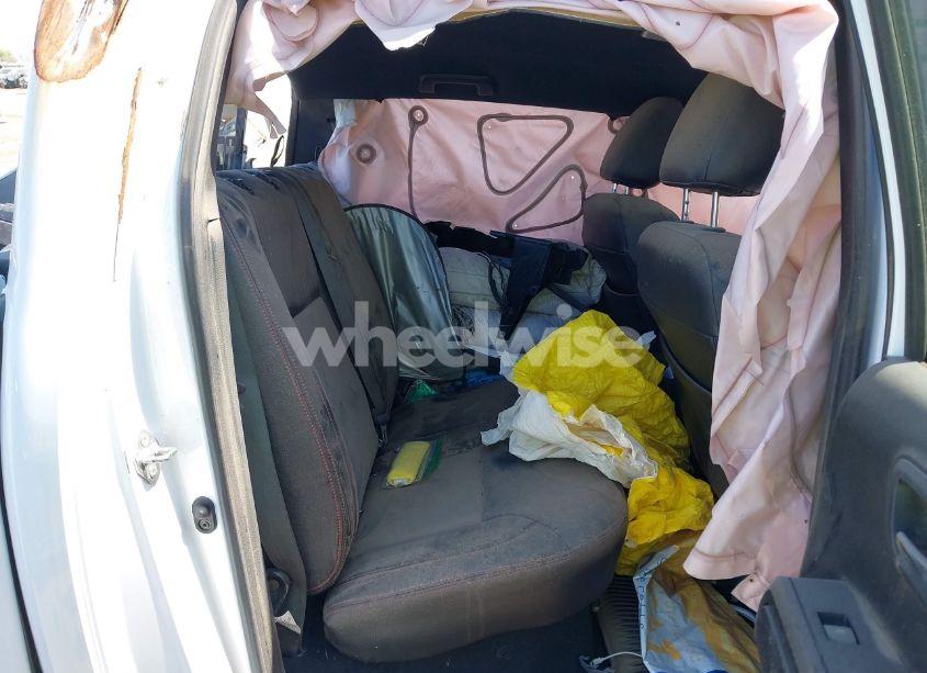 Photo 8 of 2020 Toyota Tacoma TRD OFF-ROAD (VIN 3TMCZ5ANXLM297886)