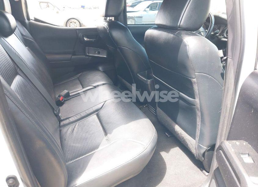 Photo 8 of 2020 Toyota Tacoma TRD OFF-ROAD (VIN 3TMCZ5ANXLM327257)