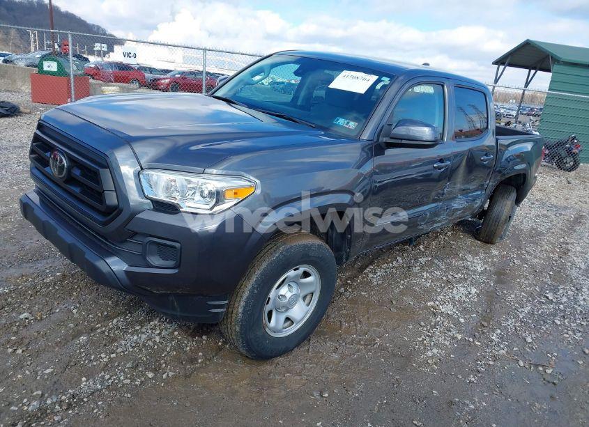 Photo 2 of 2020 Toyota Tacoma SR V6 (VIN 3TMCZ5ANXLM350974)