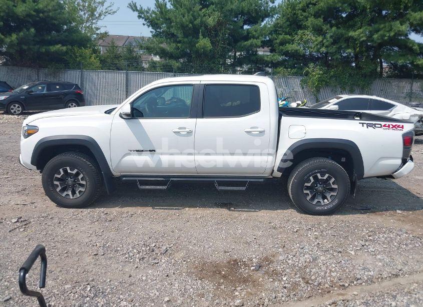 Photo 14 of 2020 Toyota Tacoma TRD OFF-ROAD (VIN 3TMCZ5ANXLM354281)