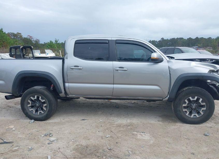 Photo 13 of 2021 Toyota Tacoma TRD OFF-ROAD (VIN 3TMCZ5ANXMM372426)