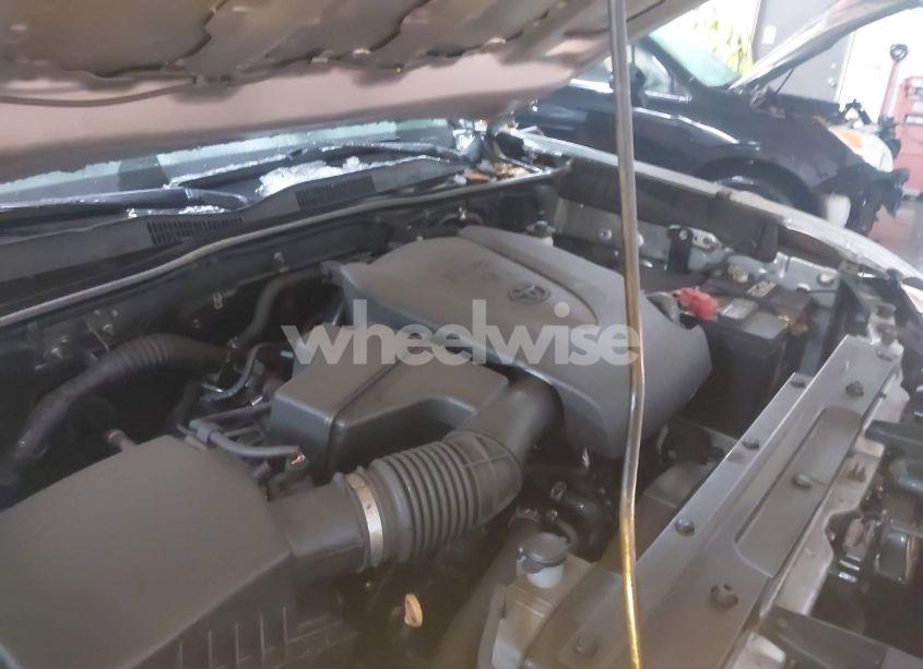 Photo 10 of 2021 Toyota Tacoma SR V6 (VIN 3TMCZ5ANXMM402315)