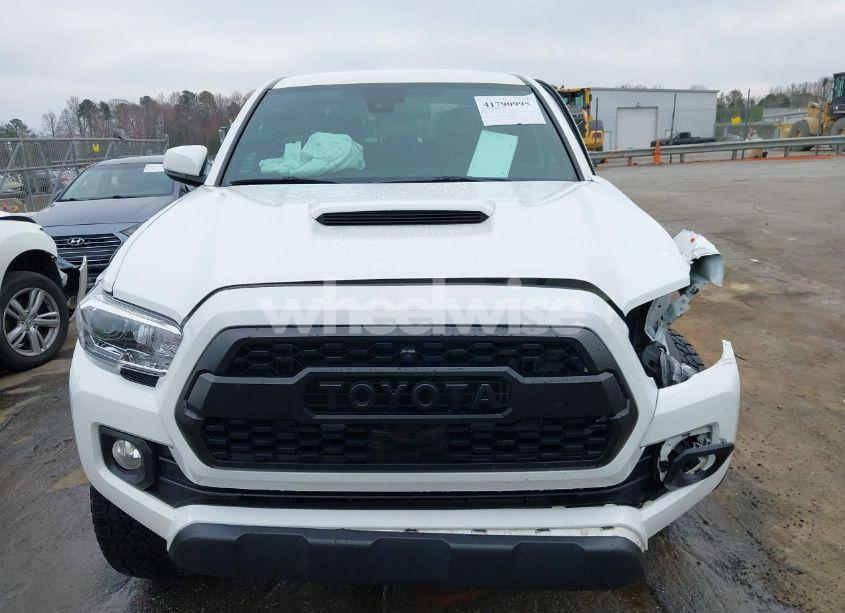 Photo 12 of 2022 Toyota Tacoma TRD SPORT (VIN 3TMCZ5ANXNM467411)