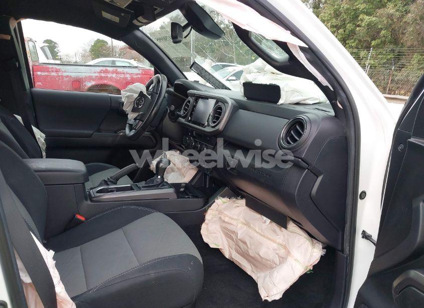 Photo 5 of 2022 Toyota Tacoma TRD SPORT (VIN 3TMCZ5ANXNM467411)