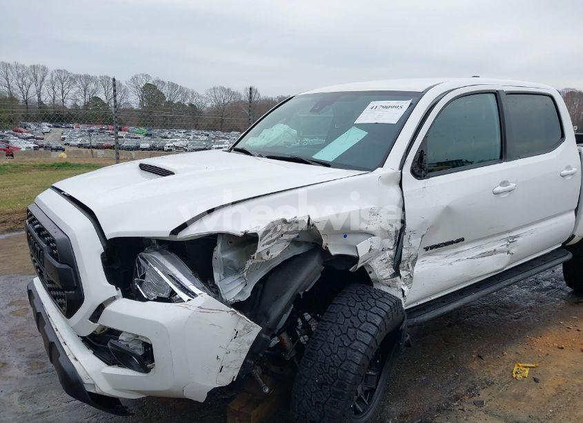 Photo 6 of 2022 Toyota Tacoma TRD SPORT (VIN 3TMCZ5ANXNM467411)
