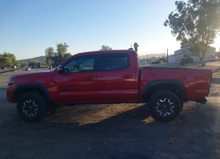 Photo 14 of 2022 Toyota Tacoma TRD OFF ROAD (VIN 3TMCZ5ANXNM492647)