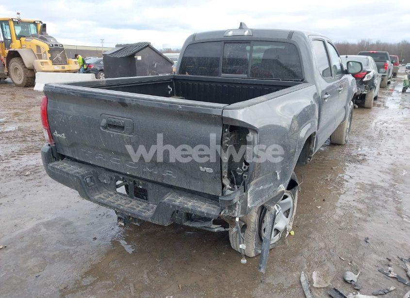 Photo 4 of 2022 Toyota Tacoma SR V6 (VIN 3TMCZ5ANXNM502979)