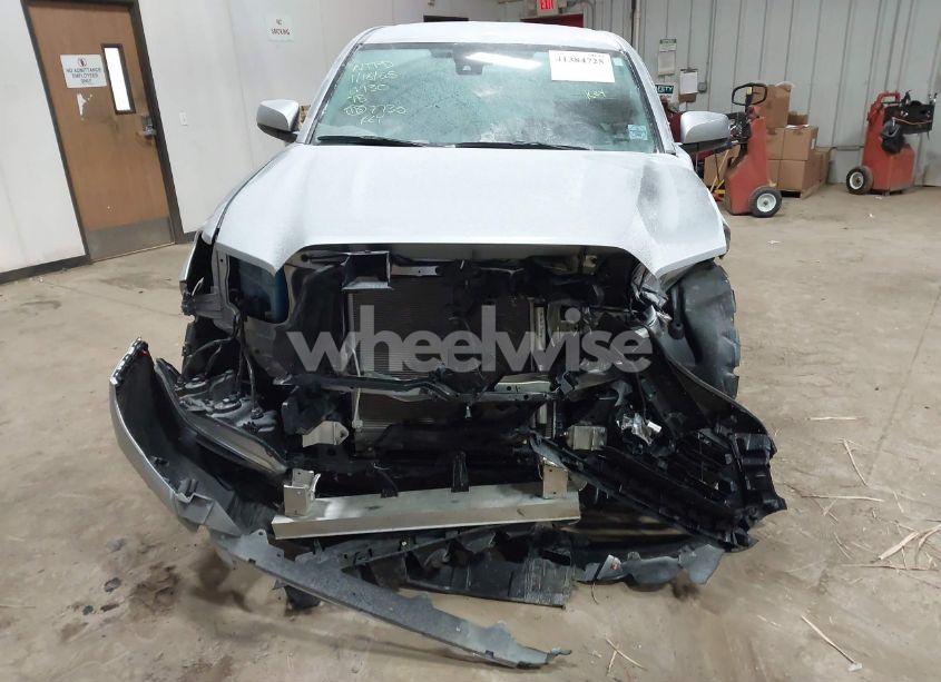 Photo 13 of 2022 Toyota Tacoma SR V6 (VIN 3TMCZ5ANXNM530930)