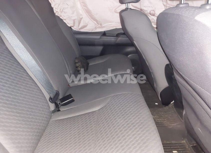 Photo 8 of 2022 Toyota Tacoma SR V6 (VIN 3TMCZ5ANXNM530930)