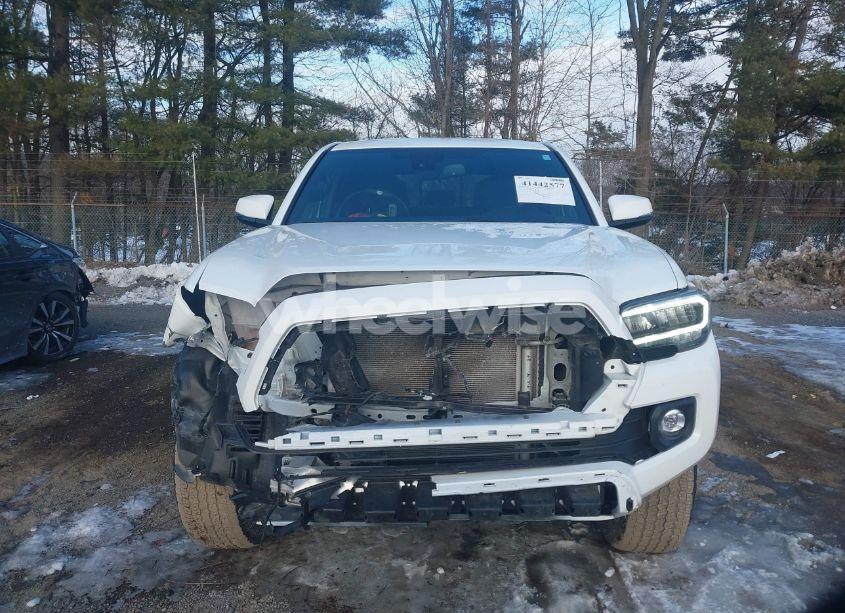 Photo 13 of 2023 Toyota Tacoma TRD OFF ROAD (VIN 3TMCZ5ANXPM599135)