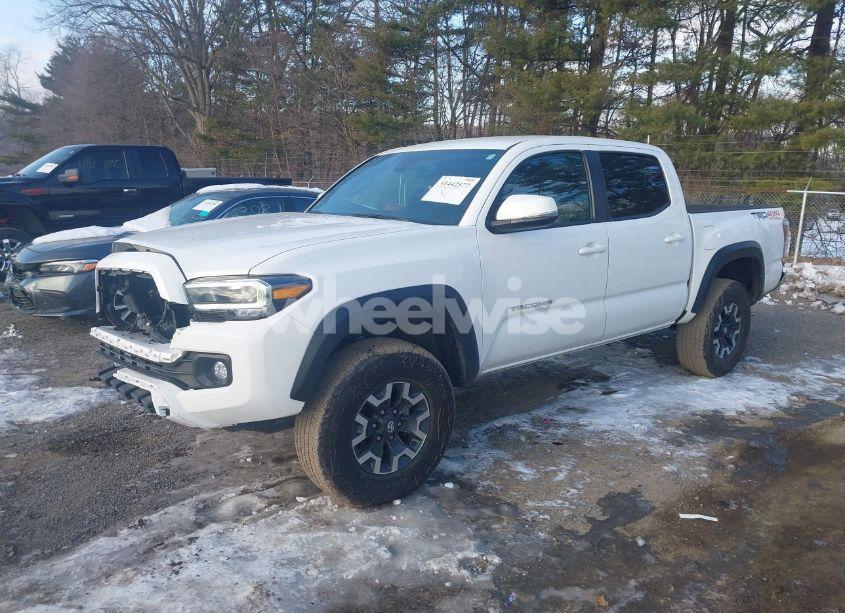 Photo 2 of 2023 Toyota Tacoma TRD OFF ROAD (VIN 3TMCZ5ANXPM599135)