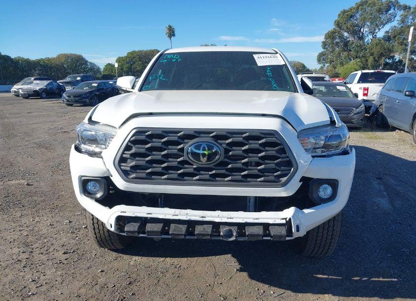 Photo 12 of 2023 Toyota Tacoma TRD OFF ROAD (VIN 3TMCZ5ANXPM608223)