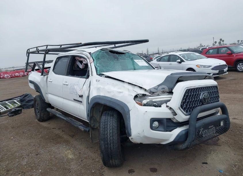 Photo 6 of 2019 Toyota Tacoma TRD OFF ROAD (VIN 3TMDZ5BN0KM069526)