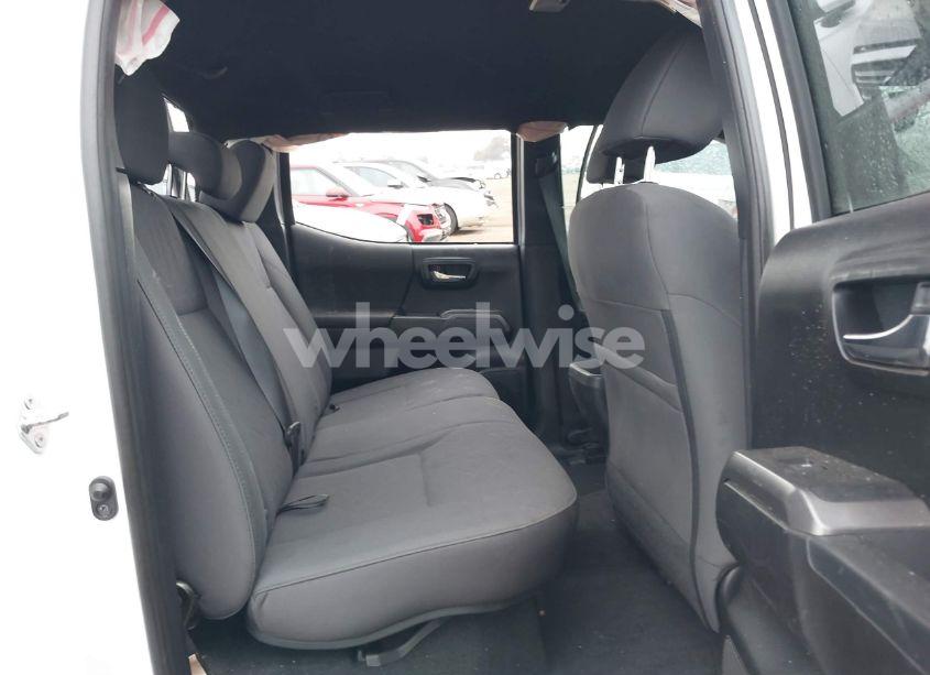 Photo 8 of 2019 Toyota Tacoma TRD OFF ROAD (VIN 3TMDZ5BN0KM069526)