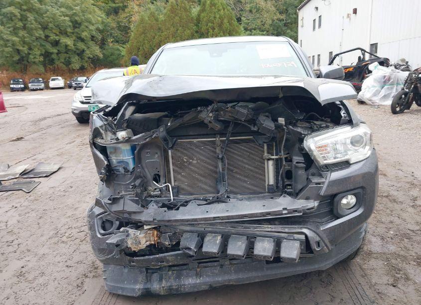 Photo 6 of 2021 Toyota Tacoma SR5 V6 (VIN 3TMDZ5BN0MM105962)