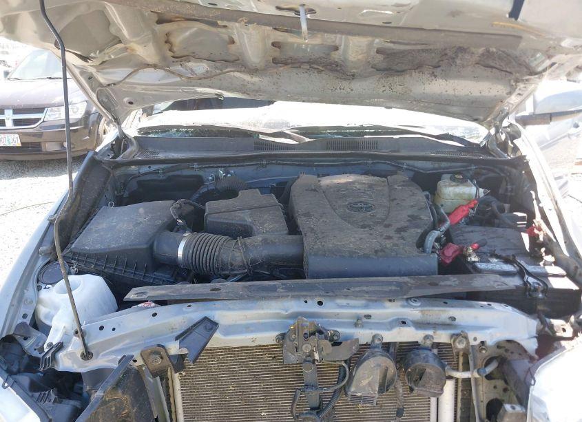 Photo 10 of 2021 Toyota Tacoma TRD OFF-ROAD (VIN 3TMDZ5BN0MM107100)