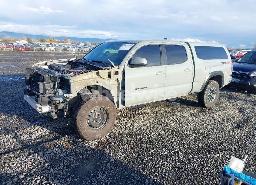 Photo 2 of 2022 Toyota Tacoma TRD OFF ROAD (VIN 3TMDZ5BN0NM137912)