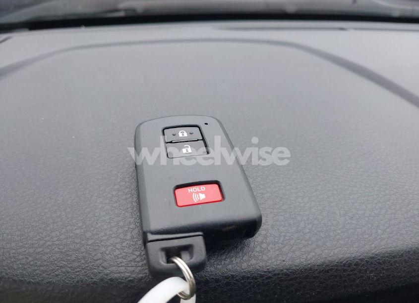 Photo 11 of 2017 Toyota Tacoma TRD OFF ROAD (VIN 3TMDZ5BN1HM021039)