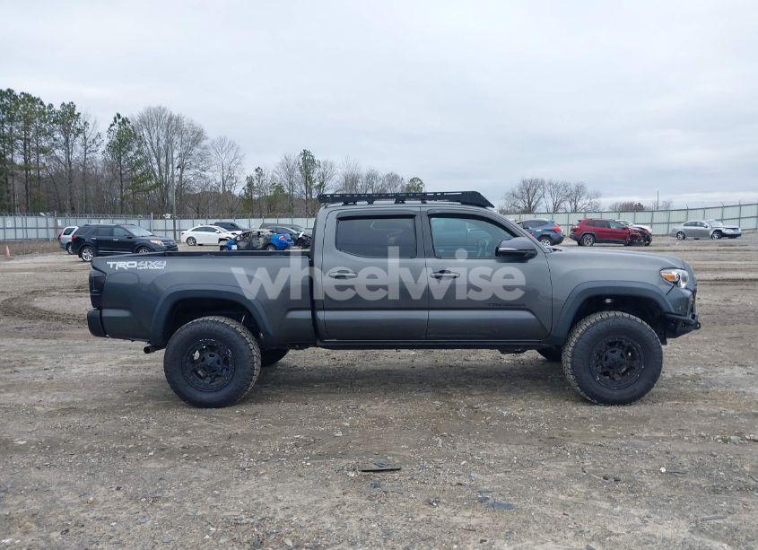 Photo 13 of 2017 Toyota Tacoma TRD OFF ROAD (VIN 3TMDZ5BN1HM021039)